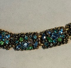 Vtg. Barclay Gold Tone Multi Color Rhinestones Necklace 14 7/8″
