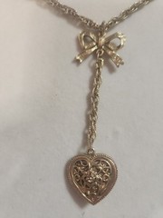 1928 Marked Heart And Bow Dangle Necklace 17 Inches