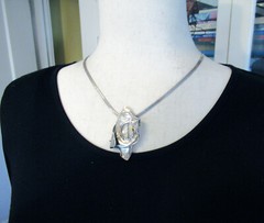 VINTAGE ARTISAN K K PEARSON STERLING BROOCH, 2 INCHES, 1981
