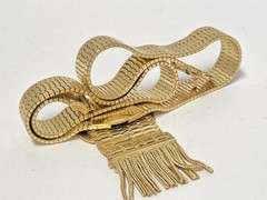 Whiting & Davis Fringe Buckle Necklace Vtg Gold Plated Mesh Metal 17″ Band 1/2″