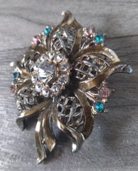 Floral Rhinestone Brooch 2.5in Vintage Pink Blue Clear Gold Tone Flower