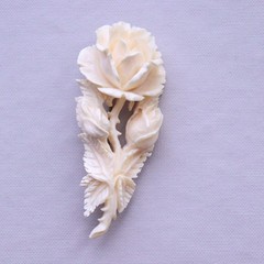 Antique Vintage Carved Cow Bone Rose Brooch Flowers – NO TARIFF