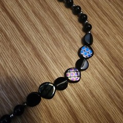 Vintage Black Stone Gem Shiny Iridescent Beads Necklace Beautiful