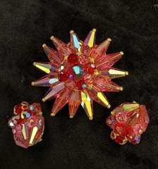 Vintage Pink Aurora Borealis Starburst Brooch Pin Faceted Beads + Clip Earrings