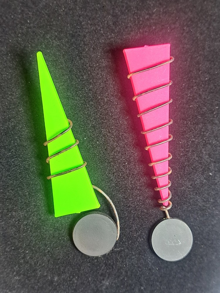 Vintage Retro 80s Geometric Cone Earrings Neon Green Pink Black Wire 3.5 Inches