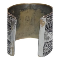 Vintage Wide Silver Tone Etched Cuff Bracelet Floral Boho Open Cuff Size 6.5
