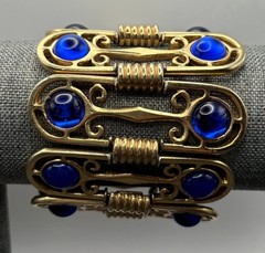VTG Royal Blue Cabochon Gold Tone 2.5” Wide Panel Etruscan Style Bracelet 7.25”