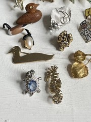 Vintage Jewelry Lot Brooches Small Pins Enamel Rhinestones Animals 1950 – 1980