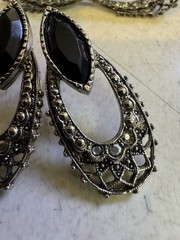 Vintage Filigree Brooch Earring Set Black Stone Bow Look Silver Tone