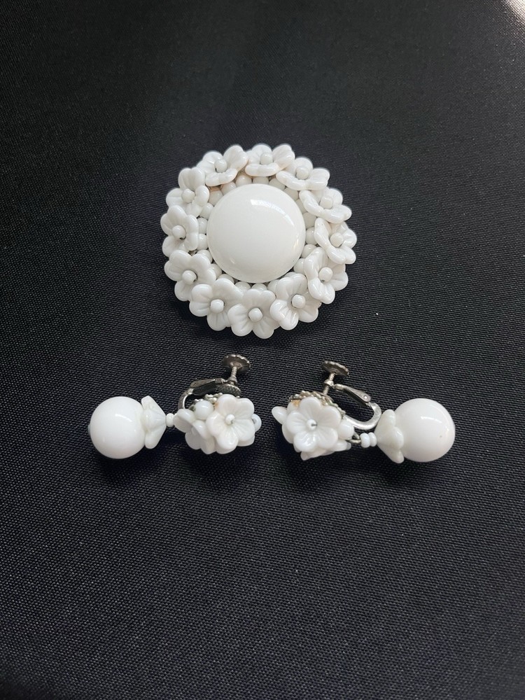 Vintage Miriam Haskell Milk Glass Flower Brooch & Earrings White Floral Dangles