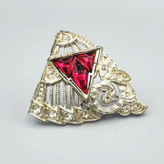 Art Deco Red Art Glass Crystal Accent Pot Metal Silver Tone Dress Clip Brooch