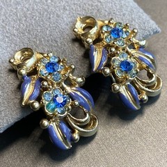 Vintage Clip-On Climber Earrings Estate Jewelry Pre-Owned Blue Flower 1950s