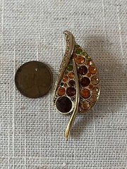 Vintage Rhinestone Leaf Brooch. Multicolor. Goldtone Setting…Autumn,Fall leaf..