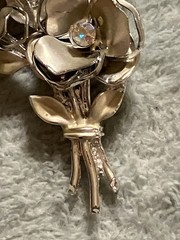 Vintage CORO Gold Tone Clear AB Glass Rhinestone Flower Leaf Brooch Pin