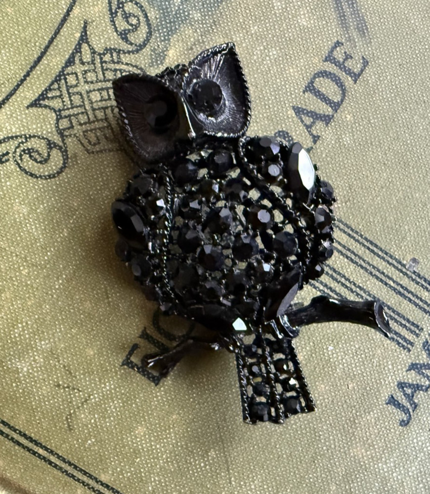 Vintage Owl Figural Black Rhinestone Black Metal Brooch Unsigned