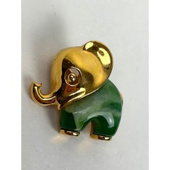 Trifari Elephant Brooch Mini Green Gold Vintage Lucite? Jade? Jelly Belly Stone