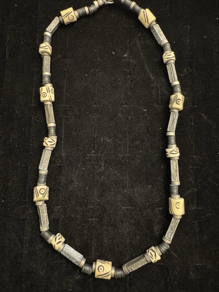 Vintage Tribal Bone Look Beaded Necklace Silver Tone Ethnic Southwestern Boho