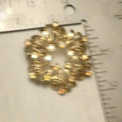 Stunning Vintage Estate Goldtone & AB Rhinestone Snowflake Wreath Brooch