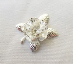 50pcs Flower Leaves Brass Floral Findings 18x21mm 1mm Hole Decorative Accessory