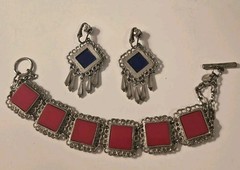 Vintage Celebrity N.Y Reversible Red Blue Enamel Bracelet + Clip Blue Earrings
