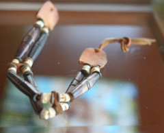 Vintage :* WOOD, LEATHER & STONE*. TIE ORNATE CARVED BRACELET EX CONDITION