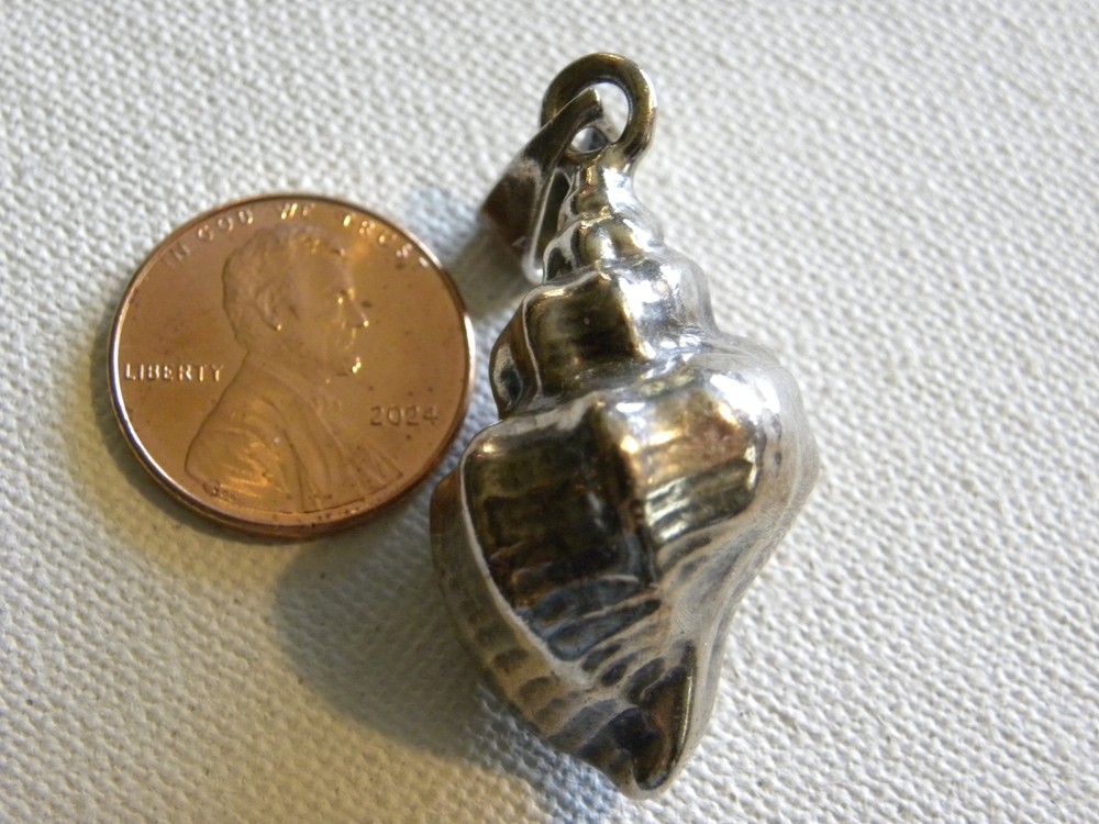 Sterling Silver Conch Shell Pendant 3D Sea Necklace Beach Shore