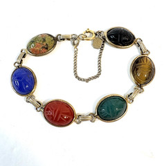 Vintage Karen Lynne Scarab Bracelet 12k GF Carved Gemstones 6 3/4″ Safety Chain