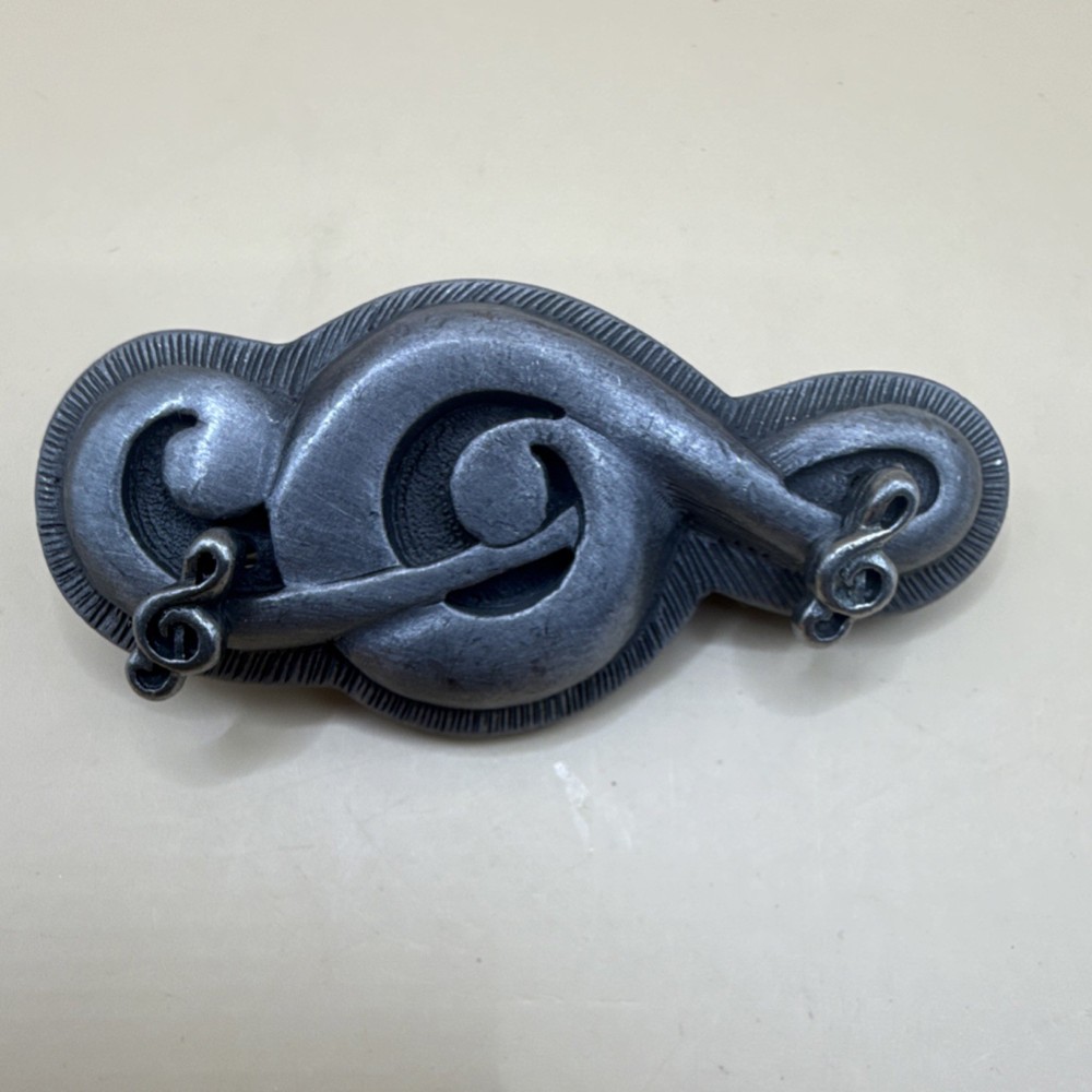 Brooch with little earrings