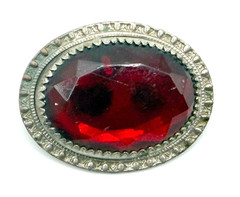 Antique Style Red Faceted Glass Brooch Silver Tone C Clasp 1.38″