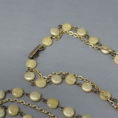VTG Flapper Necklace Champagne Acrylic Beads Gold Tone Chain Double Strand 50″