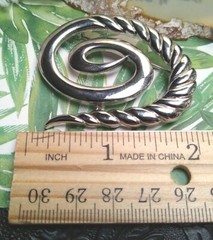 M JENT 2″ Designer Modern Style Textured Abstract Artistic Swirl Brooch Pin!