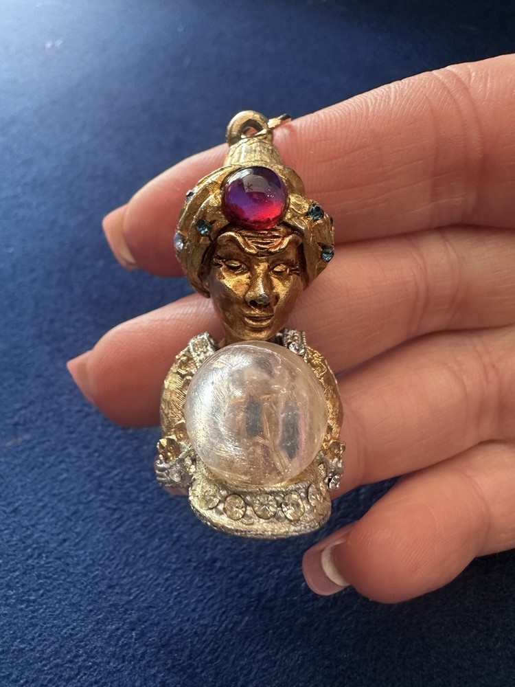 Vintage HAR HARGO Genie Pendant Fortune Teller Crystal Ball