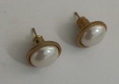 Vintage Gold Tone Faux Mabe Pearl Round Button Post Earrings Twisted Rope Rim