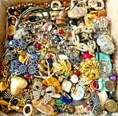 1 Pound Lb Unsorted Jewelry Vintage & New Craft Junk & Wear Resell Mixed Tangled