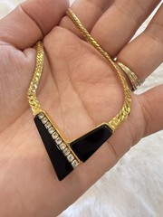 Stunning Vintage Japanese 18K Gold Filled Black Onyx V-Necklace (14.7g)