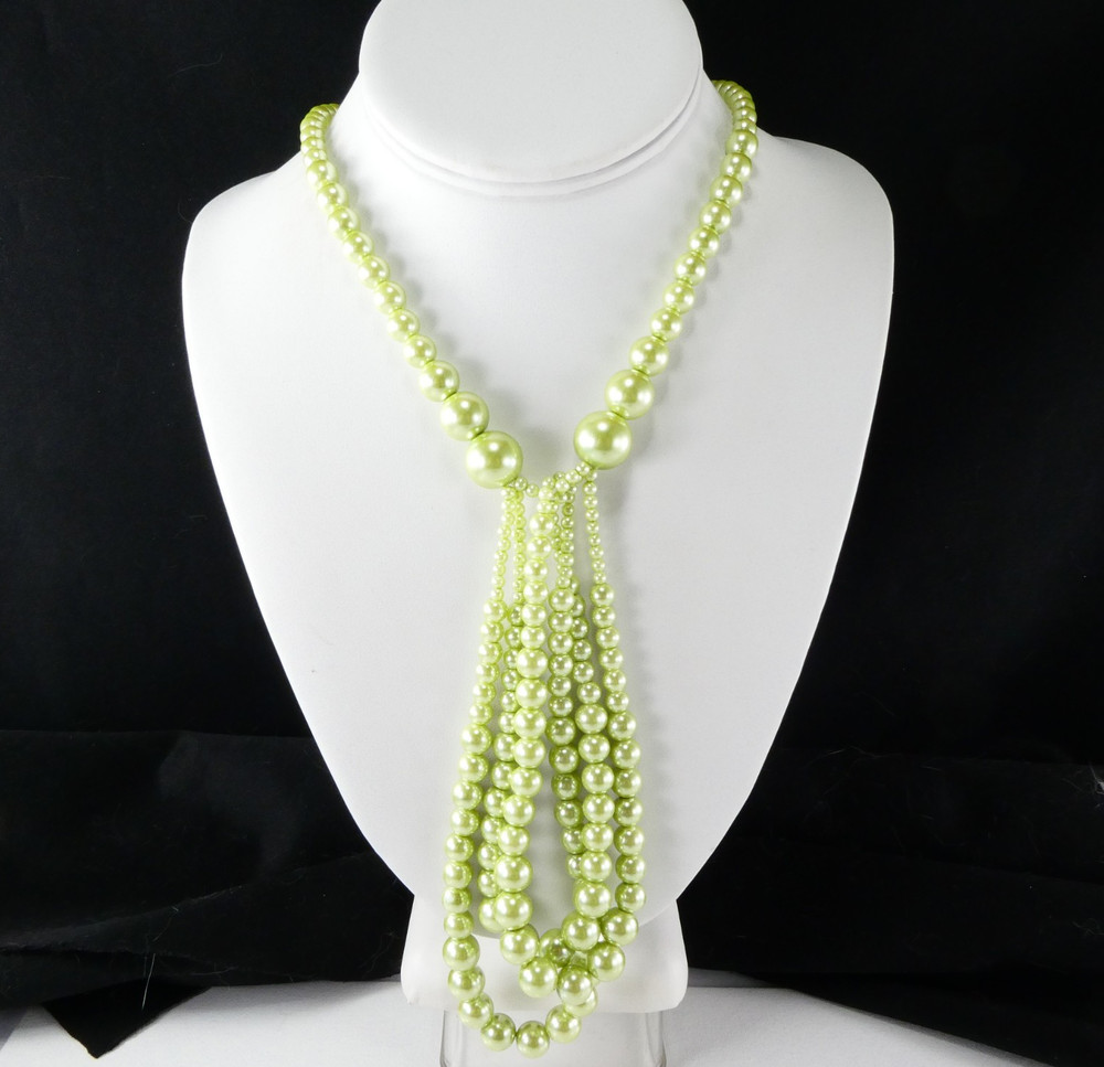Pretty Mint Green Bead Drop Necklace Silver Tone Hardware Elegant Fashion Jewel