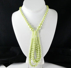 Pretty Mint Green Bead Drop Necklace Silver Tone Hardware Elegant Fashion Jewel