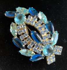 Vintage Blue Glass Cabochon Rhinestone Open Back Gold Tone Brooch Pin Estate