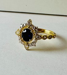Vintage 14k Gold Sapphire and Diamond unique estate ring size 5