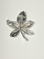 Vintage Sarah Coventry 1960s Joy Or Ivy Silver Tone Leaf Brooch 1.75in Signed