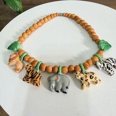 1981 FLYING COLORS Safari Animal Ceramic Necklace Jungle Maximalist Statement