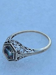 Vintage Sterling Silver 1 ct Mystic Topaz Filigree Ring; Size 8.25