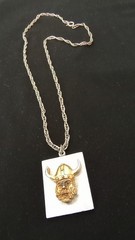 Vintage Mens Viking Horned Helmut Gold Tone Pewter Pendant Necklace Chain 18 in