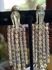 Vintage Huge Prong Set Rhinestones Chandelier Dangle Drop Clip On Earrings