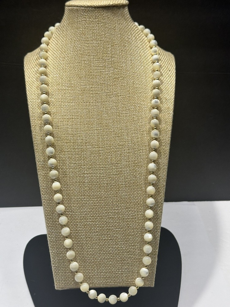 VTG Art Deco Opaline Opalite Opalescent Glass Bead Necklace 29” White