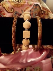 Vintage Vtg Wood Leather Plastic 3 Piece Bracelet Bangle Set Lot Brown JE08