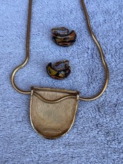Estate Find Costume Jewelry Lot-Necklaces-Brooches-Bangles -17 Pieces
