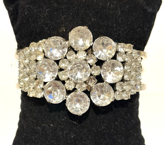 JULIANA Delizza & Elster Clear Rhinestone HUGE Clamper Bracelet Vintage-PRISTINE