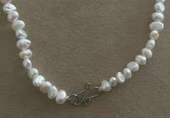 Vintage JTV White Pearl Strand 26 Inch Beaded Necklace