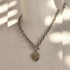 Vintage Chunky Silver Tone Heart Charm Toggle Necklace